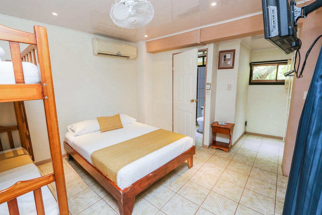 Hotel Flor Blanca Manuel Antonio Kültér fotó