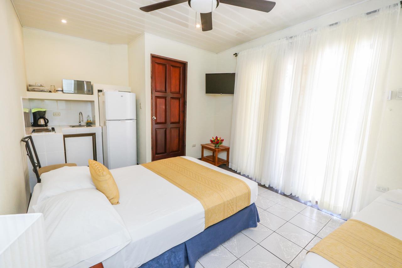 Hotel Flor Blanca Manuel Antonio Kültér fotó