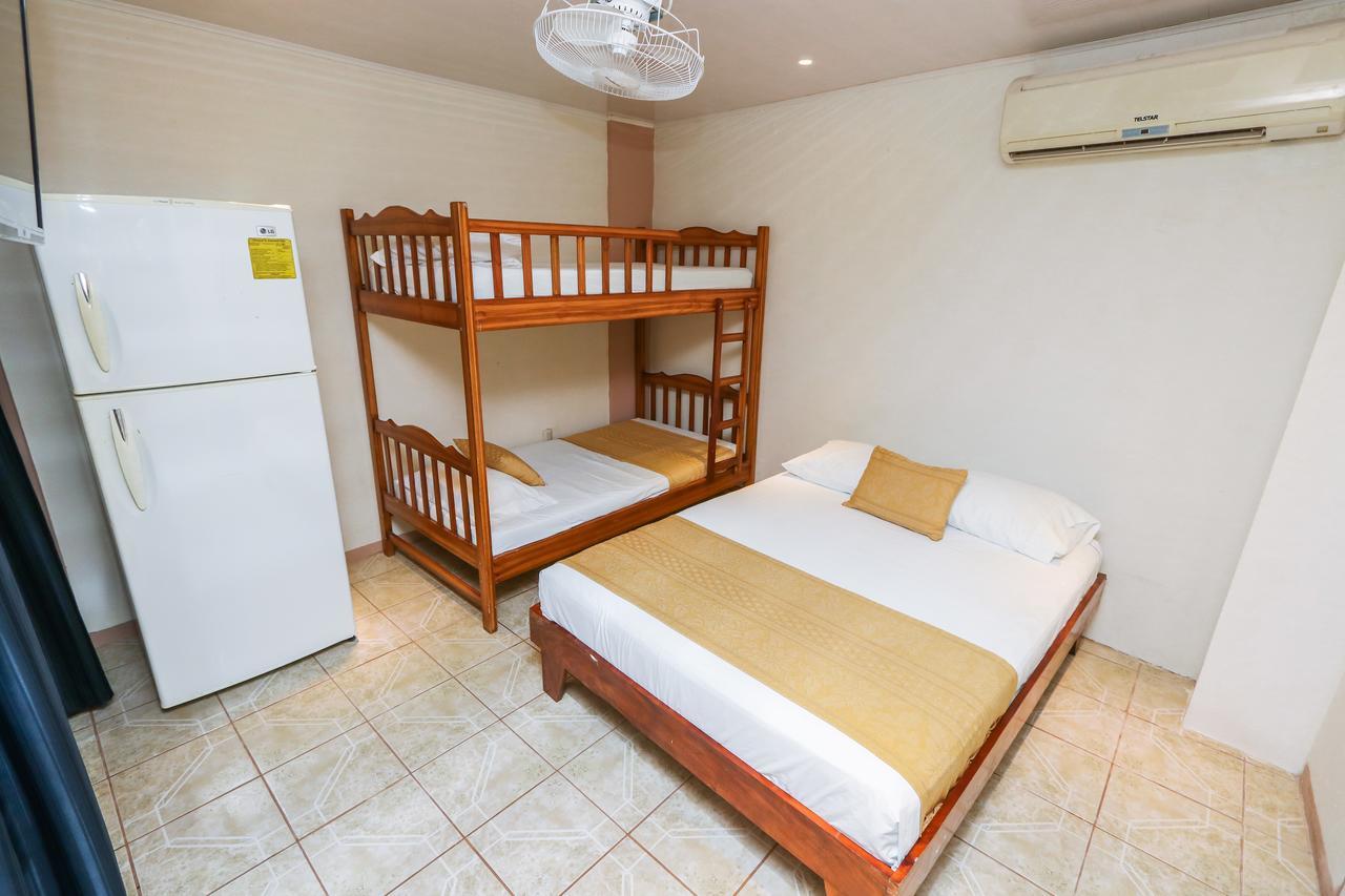Hotel Flor Blanca Manuel Antonio Kültér fotó