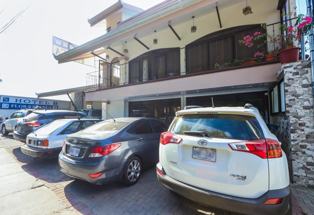 Hotel Flor Blanca Manuel Antonio Kültér fotó