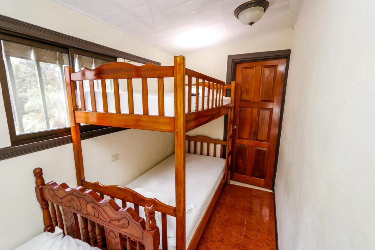 Hotel Flor Blanca Manuel Antonio Kültér fotó