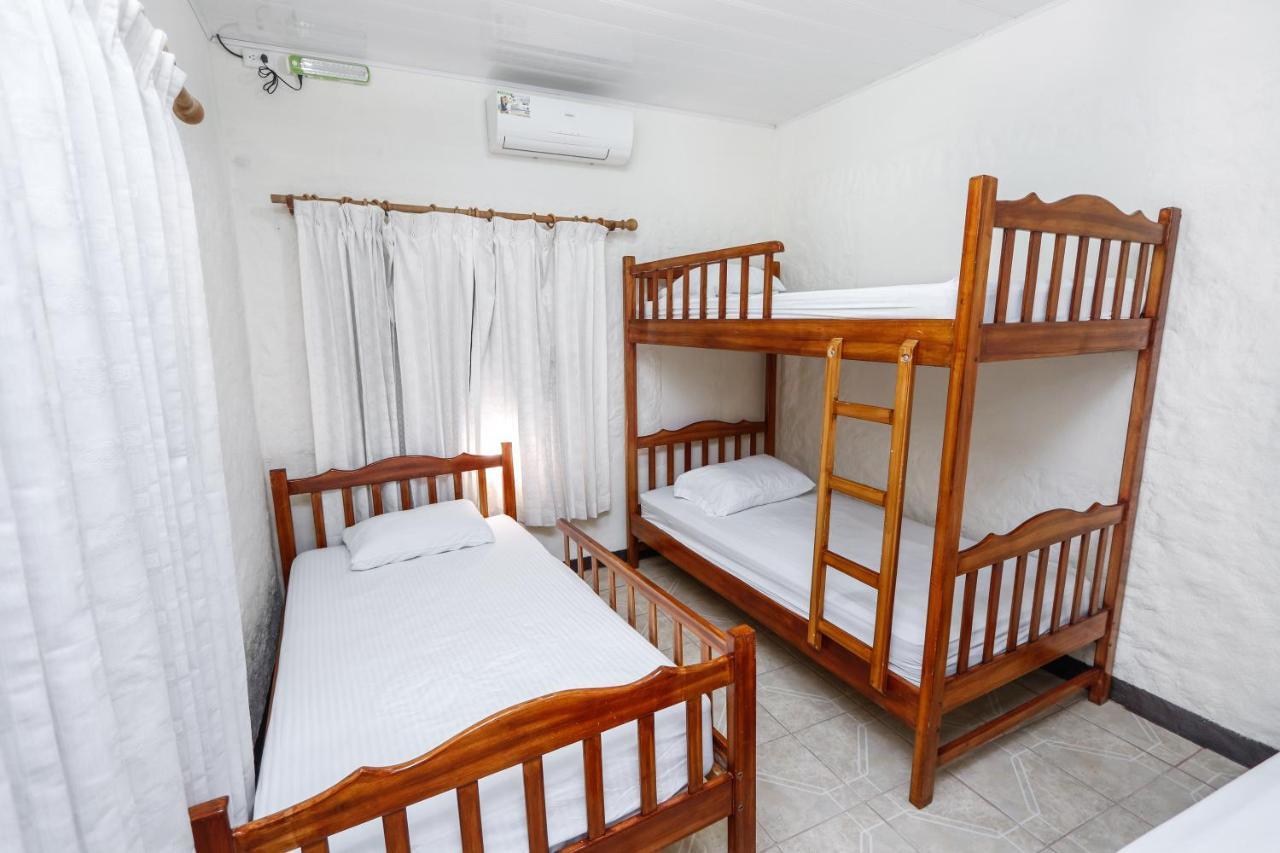 Hotel Flor Blanca Manuel Antonio Kültér fotó